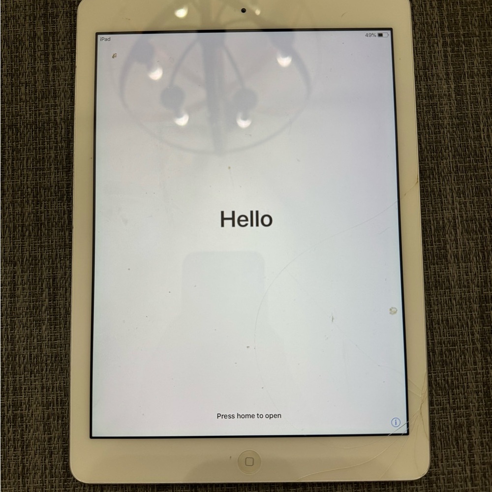 Apple iPad Air (model A 1474) 1st generation
